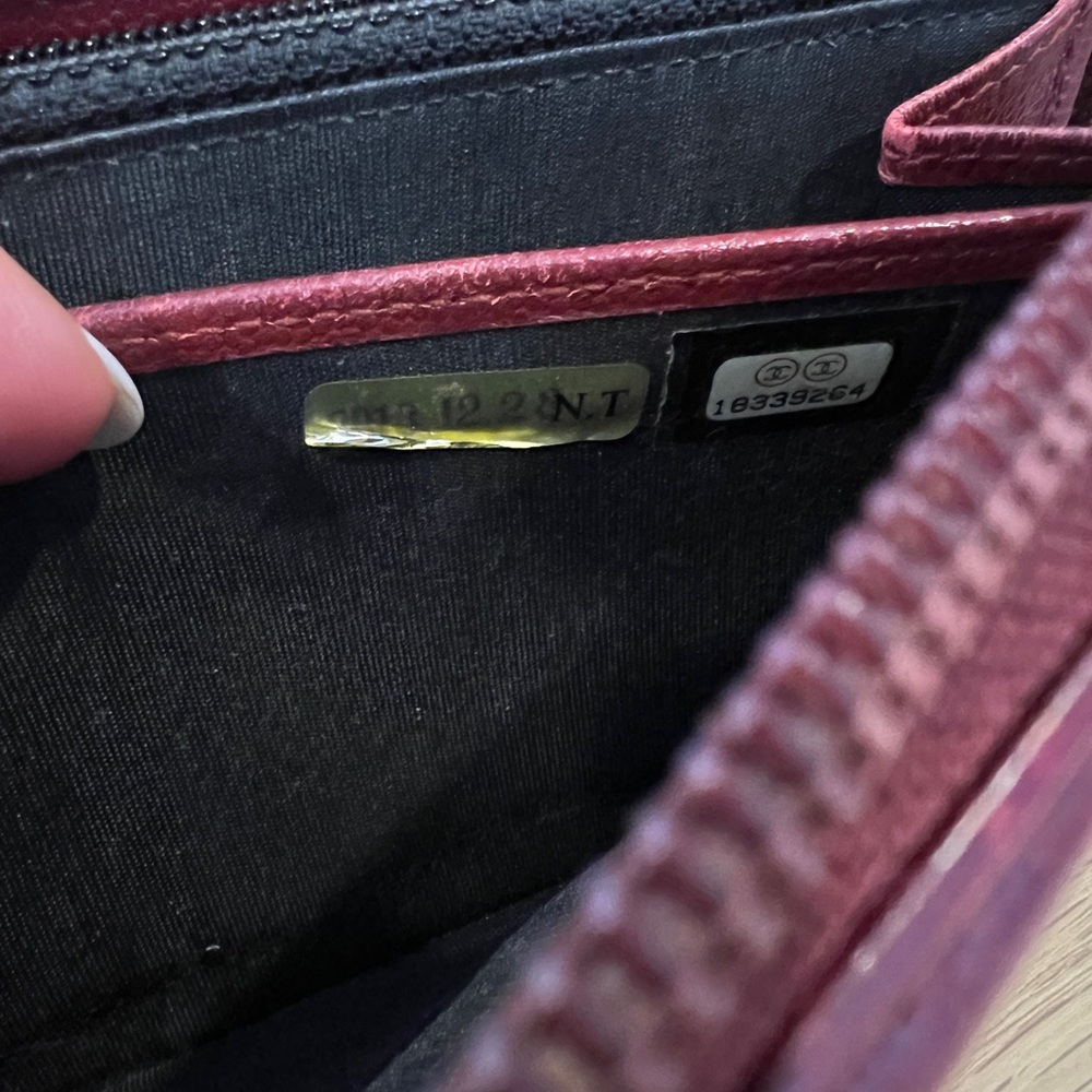 AUTHENTIC CHANEL red calfskin/lamb skin leather zip around wallet. - Picture 9 of 10